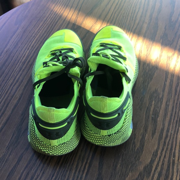 Under armour curry 6 basketball shoes - Picture 8 of 8